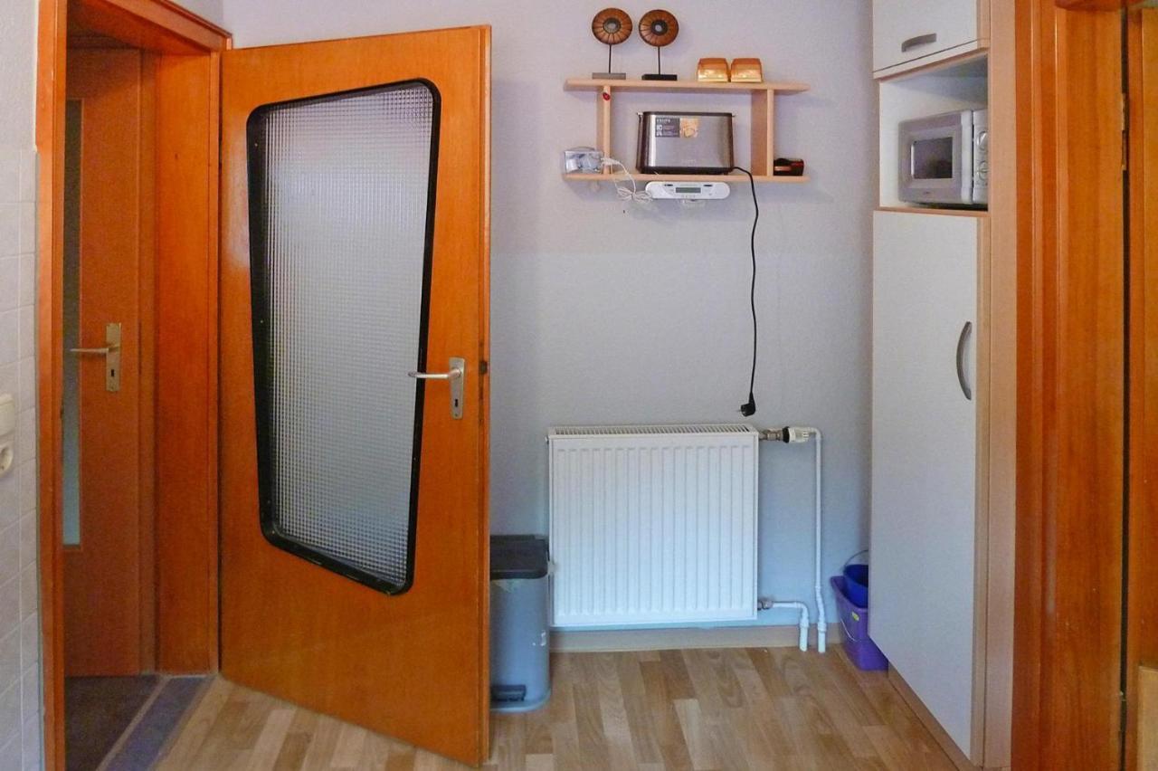Holiday Apartment An Der Meisse, Bergen Bleckmar Exterior foto